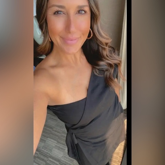 Victoria Beckham Black Asymmetrical Ruffled Cocktail Dress size 6 - Picture 2 of 12